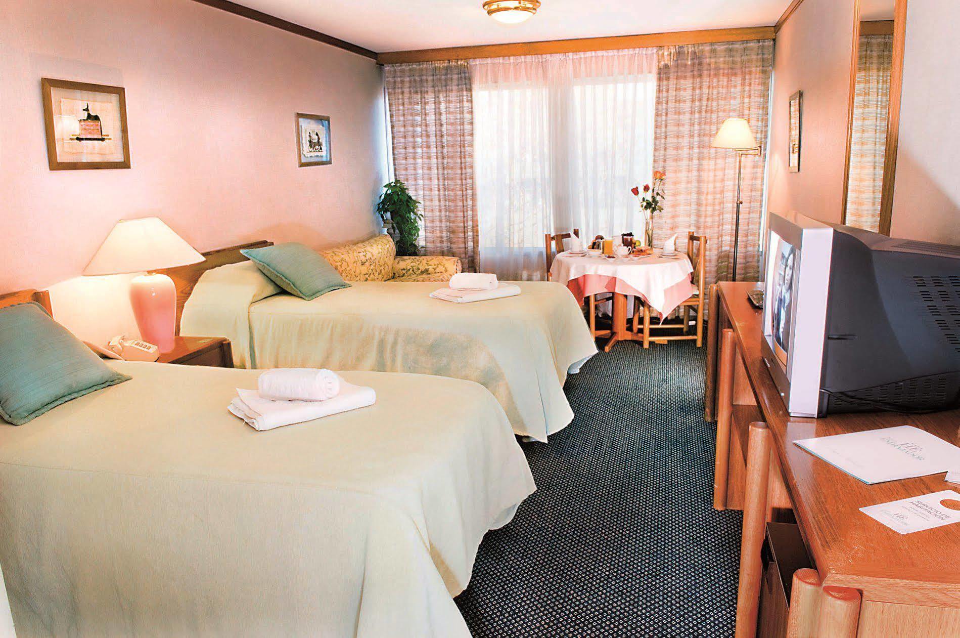 Hotel Embajador Монтевидео Экстерьер фото