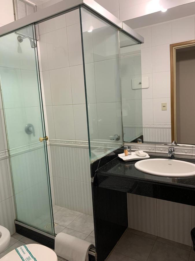 Hotel Embajador Монтевидео Экстерьер фото