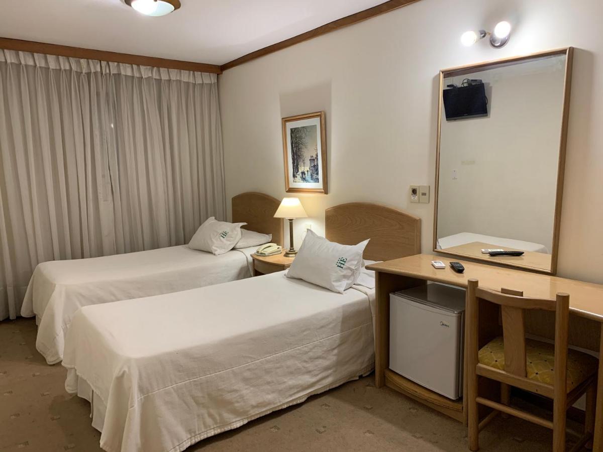 Hotel Embajador Монтевидео Экстерьер фото